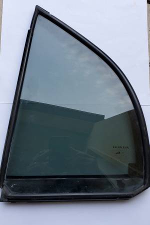 driver/left Rear Vent Window Glass For 2001-2005 Honda Civic 4 door 1