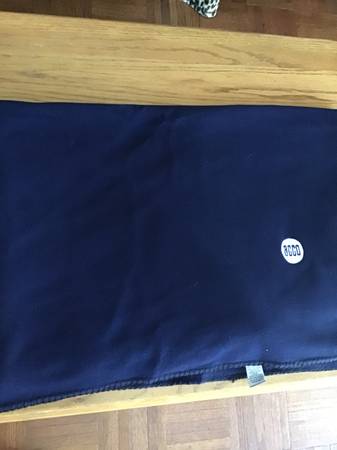 Navy new blanket 4’x5’, 100% polyester 1