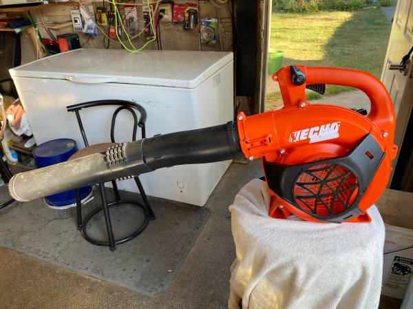 Echo hand held blower no pb2520 1