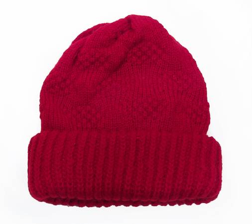 Women's Ice Crystals Acrylic Knit Beanie Hat - NEW w/ Tags 1