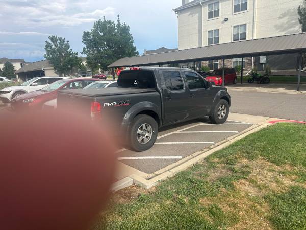 2011 Nissan Frontier Pro-4X - $8,00063619767647873121
