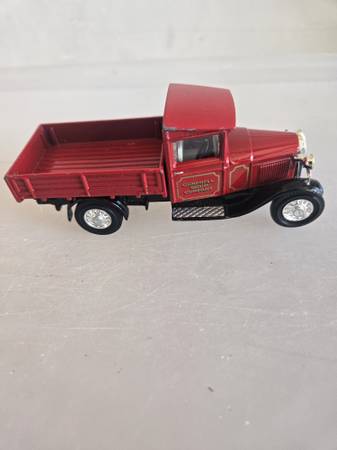 AMatchbox 1932 Ford Model AA Campbell's Soup Co. Truck