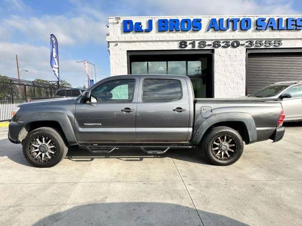 2014 TOYOTA TACOMA DOBLE CABINA CAMIONETA - $5,000 (PACOIMA)63623854460289124