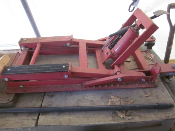 ATV LIFT 1