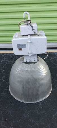 High Bay Econolite Halide Fixture - 4 Lot 1