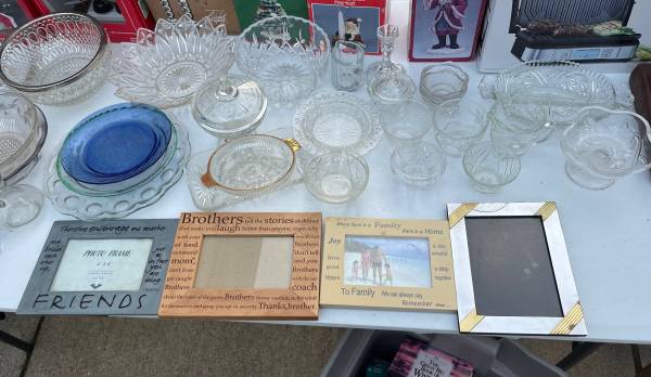 Metal Photo Frame - $8 (Nashville,  TN)63443698364929124