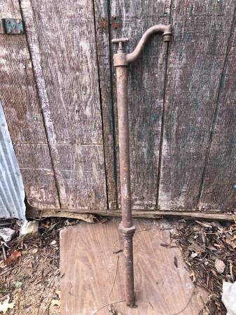 Old barrel pump 1