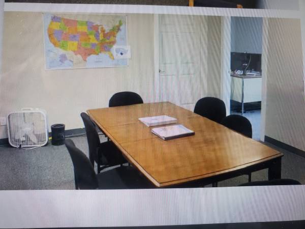 $1 / 2011ft2 - Central Bench Office building (Boise)64003312744833121