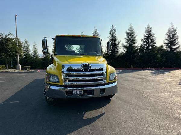 2019 Hino 258A Tow-Truck - Photo 6