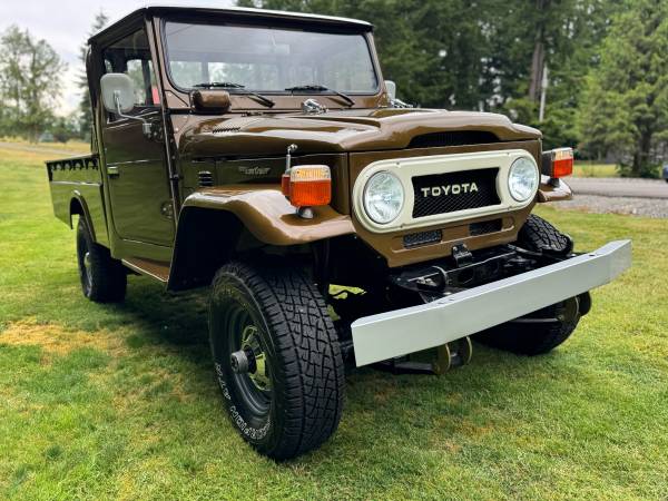 1976 Toyota Landcruiser Rotisserie Restoration Ultra Rare FJ45 Model - $46,900 (Seattle)63470611109507124