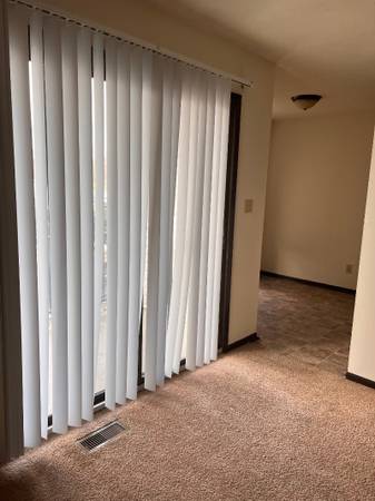 $880 / 2br - 816ft2 - APPLY 2 B Closer to all the best shopping areas of South side of town. (1200 E Elmwood Dr, Terre Haute, IN)63675880716289122