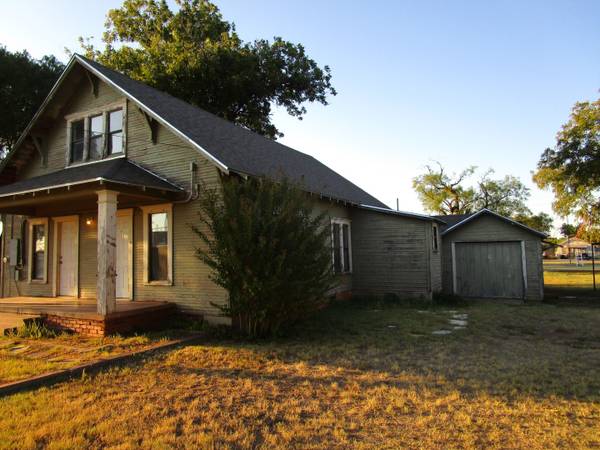 $75,000 / 4br - 1816ft2 - Seller will finance 200 NE 3rd Knox City, TX 4/2 $75,000 (Knox City, TX)64163321654403122