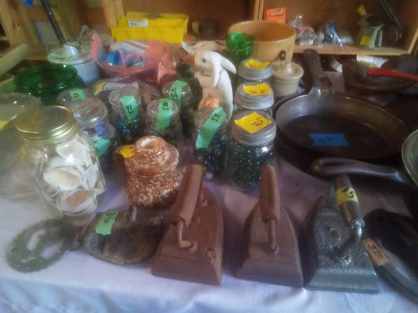 Yard sale photo