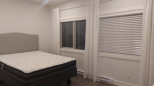 One Bedroom Suite - Mamquam Road 3