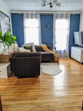 $1700.00 / 2br - 760ft2 - 2 Beds 1 Bath - Updated Duplex63666897410945121