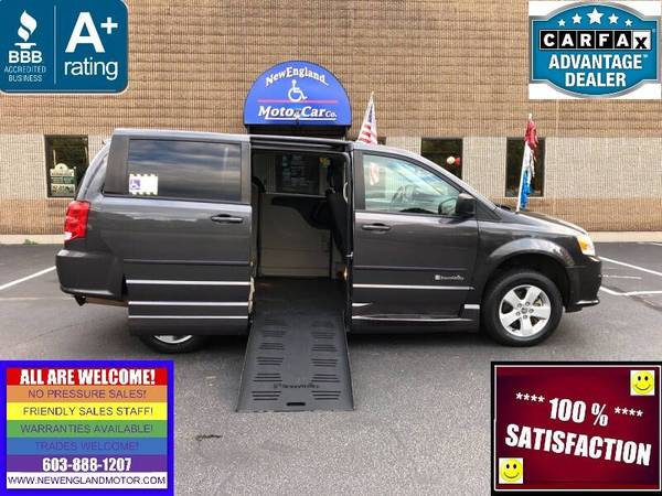 ♿♿ 2017 DODGE GRAND CARAVAN SE CON ACCESIBILIDAD BRAUNABILITY ♿♿ - $39,995 (NEW ENGLAND MOTOR CAR CO)63622657667715121