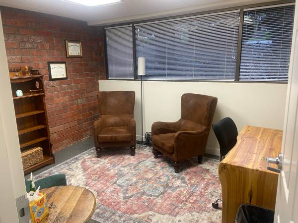 $550 Multiple offices available near OCC (Colorado Springs)63687083944065120