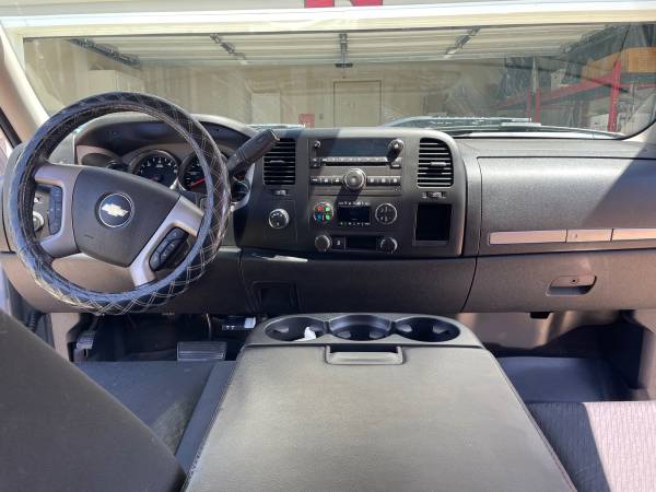 2012 Chevrolet Silverado Z71 4X4 - Photo 13