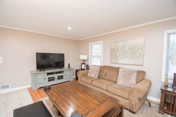 $190 / 1br - Private Room - Utilities & Wifi Included - Near MARTA (Atlanta)63963990905730123