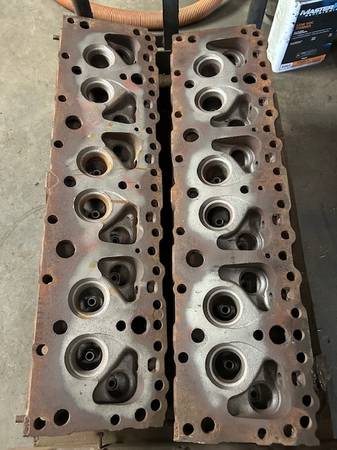 The Left Head is for a 235 Chevy Good Core - $30063470290779523122