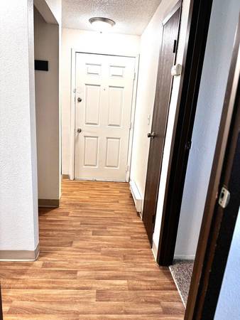 $1,595 / 2br - 880ft2 - Linen Closet, Near Public Transportation, On-site Laundry64031311718659122