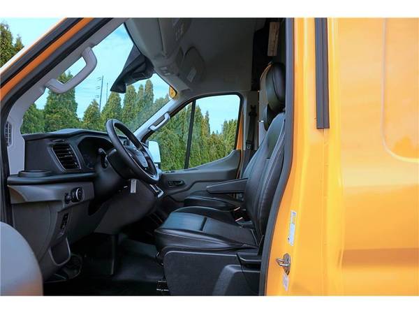 2021 Ford Transit 250 - Photo 15