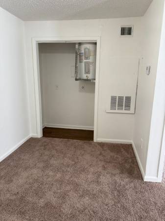$995 / 2br - 866ft2 - Units Available Laguna Creek Apartments! Apply TODAY! (New Orleans)63903649862786121