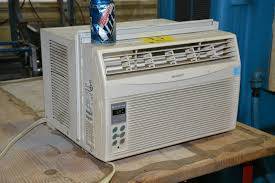 110 V Sharp Window air conditioner 8,000 BTU Extra clean 1