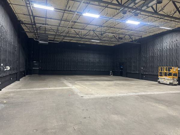 Preparación de gira / Escenario para ensayo de banda grande (Hermosa)63844236479491120