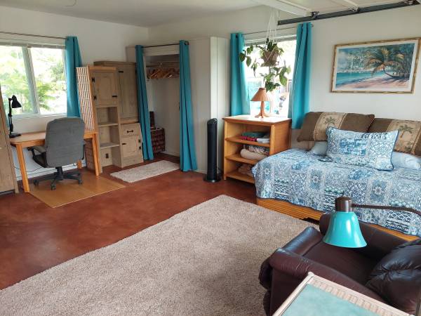 $100 / 500ft2 - Ohana above airport available for Ironman (Kailua Kona)63939534404098122