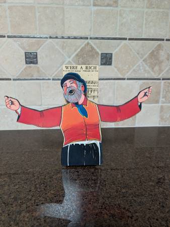 Fiddler on the Roof Wood Musical Box 1