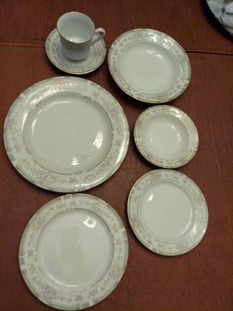 China Complete 12 pc Set   (90 pcs total) 1