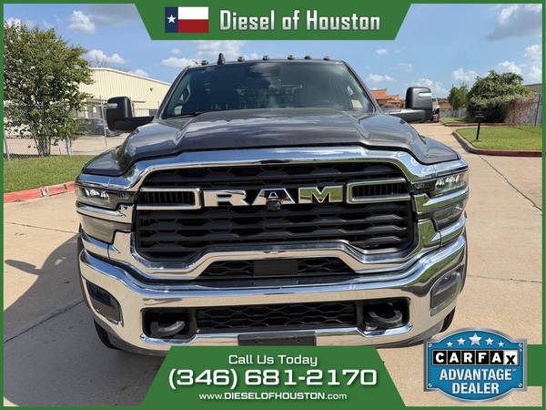 2026 RAM 5500 4X4 - Photo 11