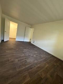 $1,499 / 1br - 789ft2 - Middle Floor, Elevator access, Vinyl Flooring! Community View! (Portland)63831397798403121
