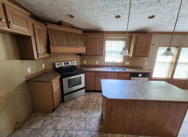 $169,900 / 4br - 1500ft2 - 4 Bedroom Home For Sale Owner Financed in St Tammany's Parrish! 37353 (Slidell)63792093916545123