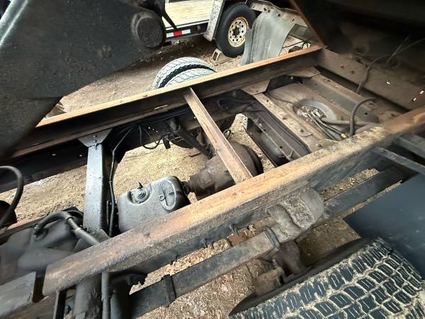 2005 GMC C4500 - Photo 15