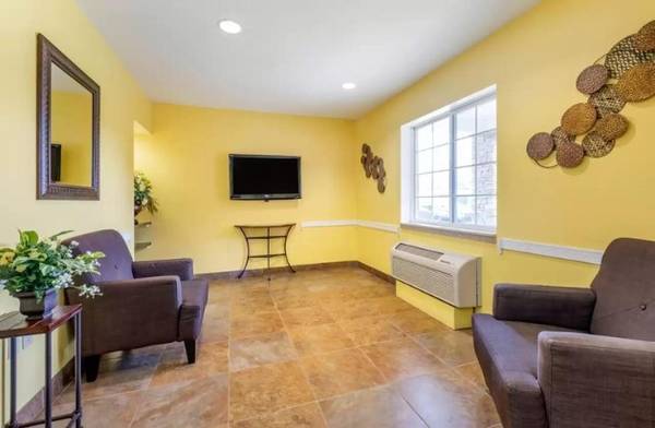 $1,399 / 1br - ¡Nuevo invitado? ¡Disfruta de grandes ahorros con nuestra oferta especial del primer mes! (52825 State Hwy 933, South Bend, IN)63660195737091123
