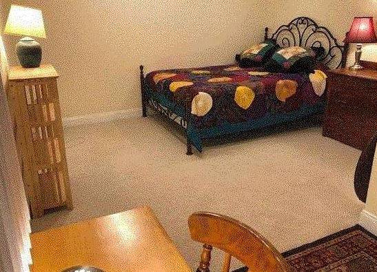 $575 / 1br - Beautiful 1Bedroom 1Bathroom private for sublet available (omaha, NE)63681606282753120