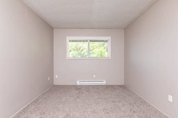 $1,595 / 2 habitaciones - 1100 pies cuadrados - Todas las comodidades del hogar - ¡a un excelente precio bajo! 2 habitaciones, 1 baño! (Beaverton - A 6 minutos en auto del Parque Natural Tualatin Hills)63831250746113121