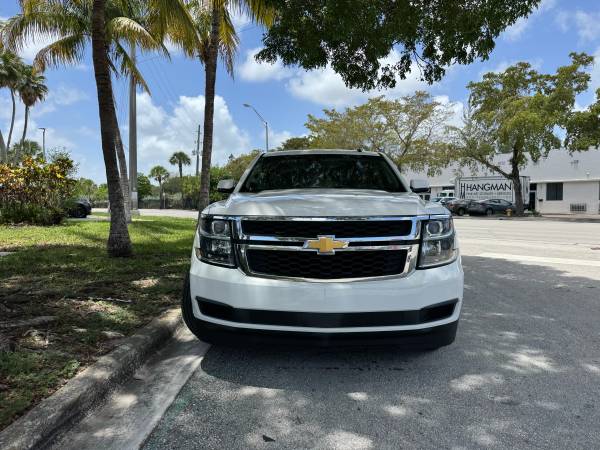 2015 Chevrolet Suburban LT - $2,000 (pago inicial)63479420964867121