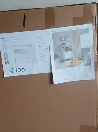 Baby Changing Table 1