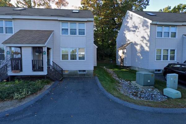 Modern 2 Bed Condo in Manchester | 1.5 Bath | $2600 1