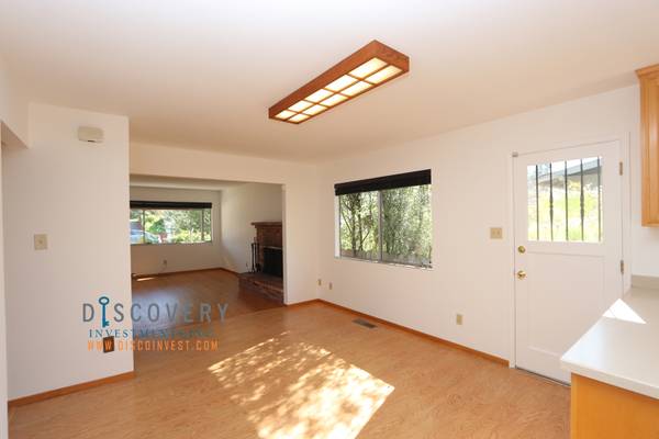 $3,975 / 3br - 1319ft2 - Casa de tres dormitorios en Upper Dimond (oakland este)63850427792643124