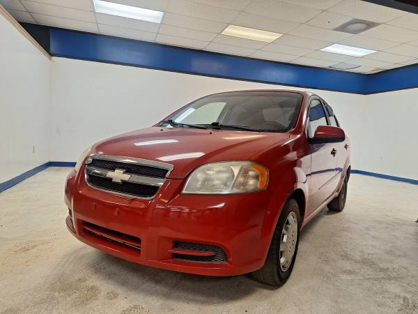 2011 chevy Aveo  ......LOW MILES ..80k MILES !!  .678 755 0651 - $3,900 (ATLANTA)63620757422337122