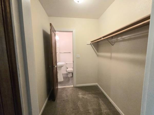 $1,035 / 450ft2 - Studio apartment!! (Tacoma)63929302488066123