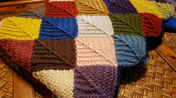 Beautiful Knitted Afghan Blanket Throw - Autumn Branches Pattern 1