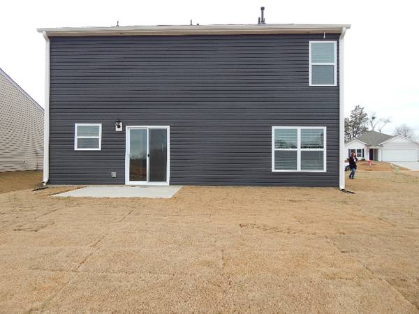 $2250.00 / 4br - 1995ft2 - 736 WOLVERINE LANE 4 BEDROOM 2.5 BATHROOM63783812175361121