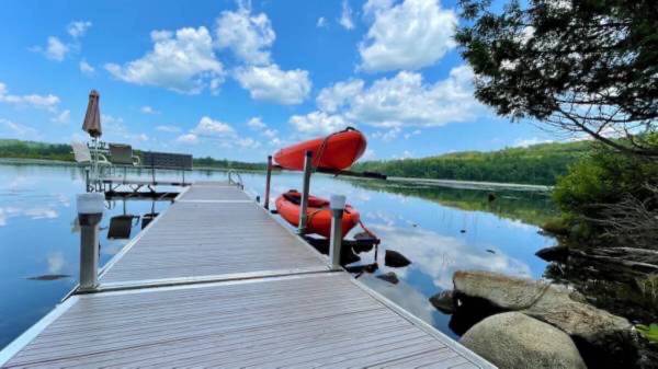 $286 / 4br - Complete Peace and Relaxation, lakeside escape! (Readfield, ME 04355 - 225 Torsey Shores Rd -)64145526186371120