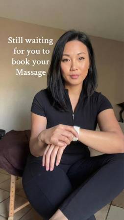 🌿 Full Body Relaxation Massage – Open today! 🎄 1