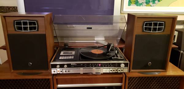 Sanyo 4ch.  stereo system.   Japan 1